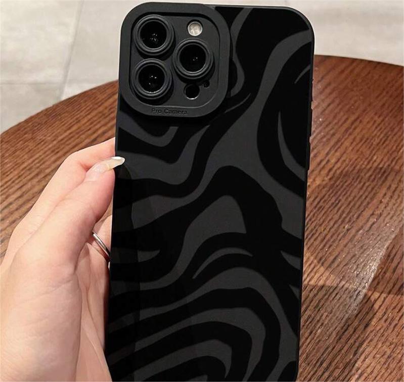 Black Striped Pupil Phone Case